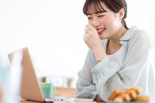 仕事の合間の小腹満たしに
